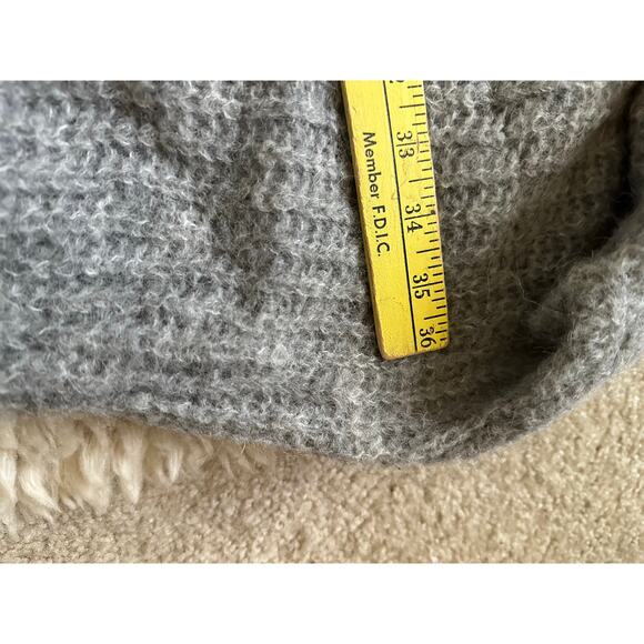 Free People Grey Moonbeam Alpaca Sweater Size L oversized cropped soft wool - Picture 12 of 16